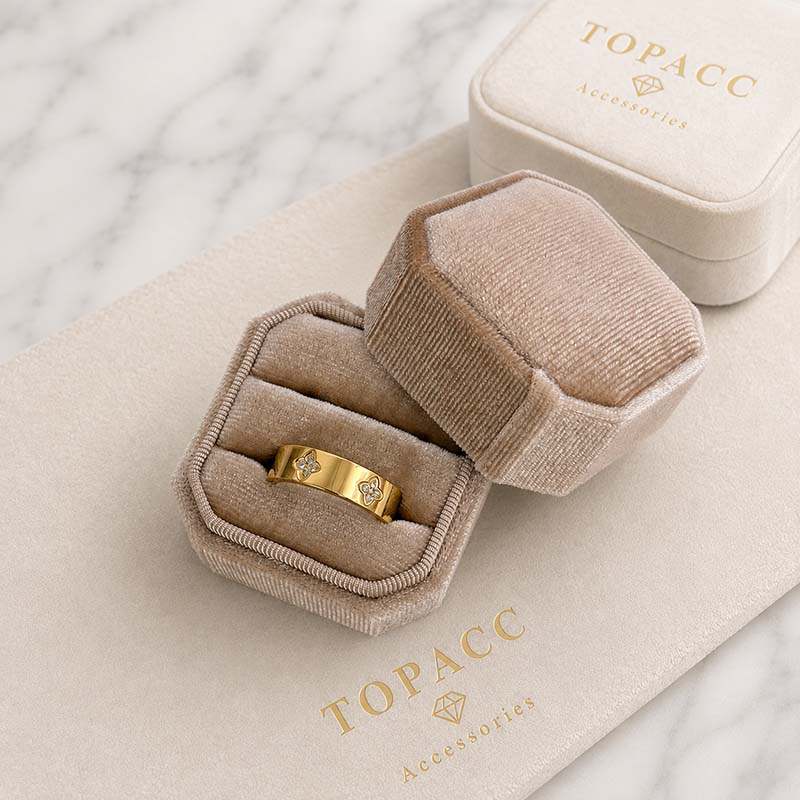 FOUR-LEAF / RING - TOPACC